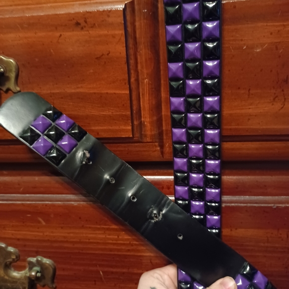 Belts - Picture 12 of 16